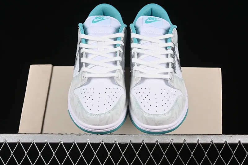 All Categories Nk SB Dunk Series Nk SB Dunk Low Low-top Sneakers Nk Dunk Low Panda Prank Special Project Heartbeat Email Mint Heart SB Low-top Casual Sneakers DV0833-102